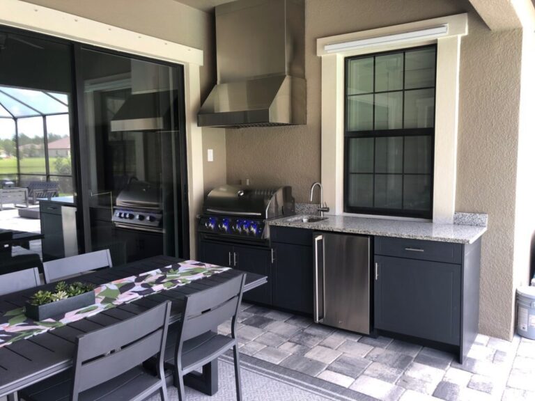 Outdoor Kitchen Contractors in My Area: A Complete Guide to Building Your Ideal Outdoor Cooking Space